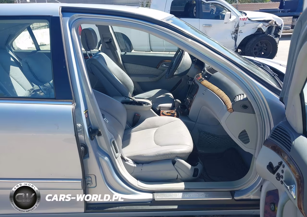 2000 Mercedes-Benz S 500 VIN:WDBNG75J9YA132271 - 5