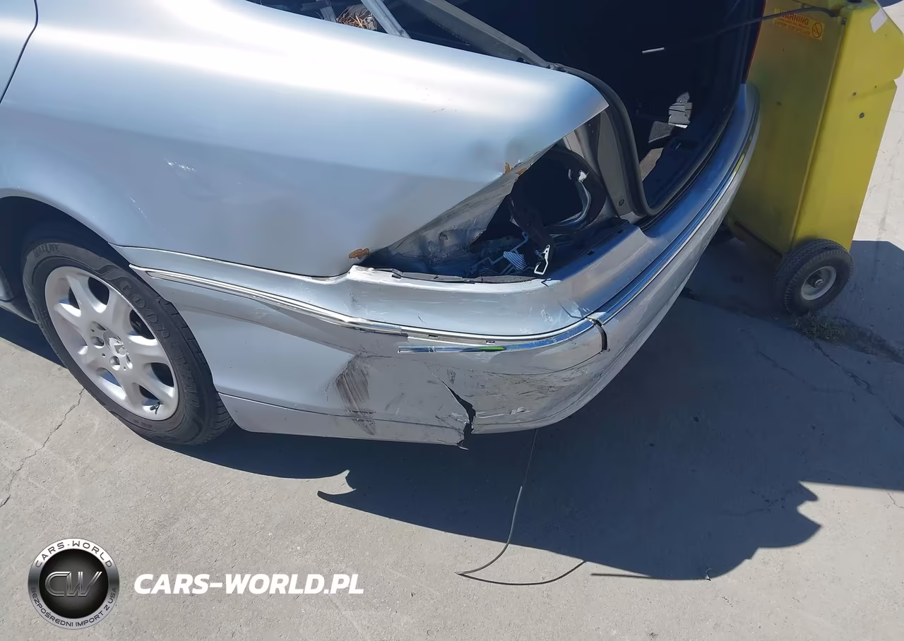 2000 Mercedes-Benz S 500 VIN:WDBNG75J9YA132271 - 6