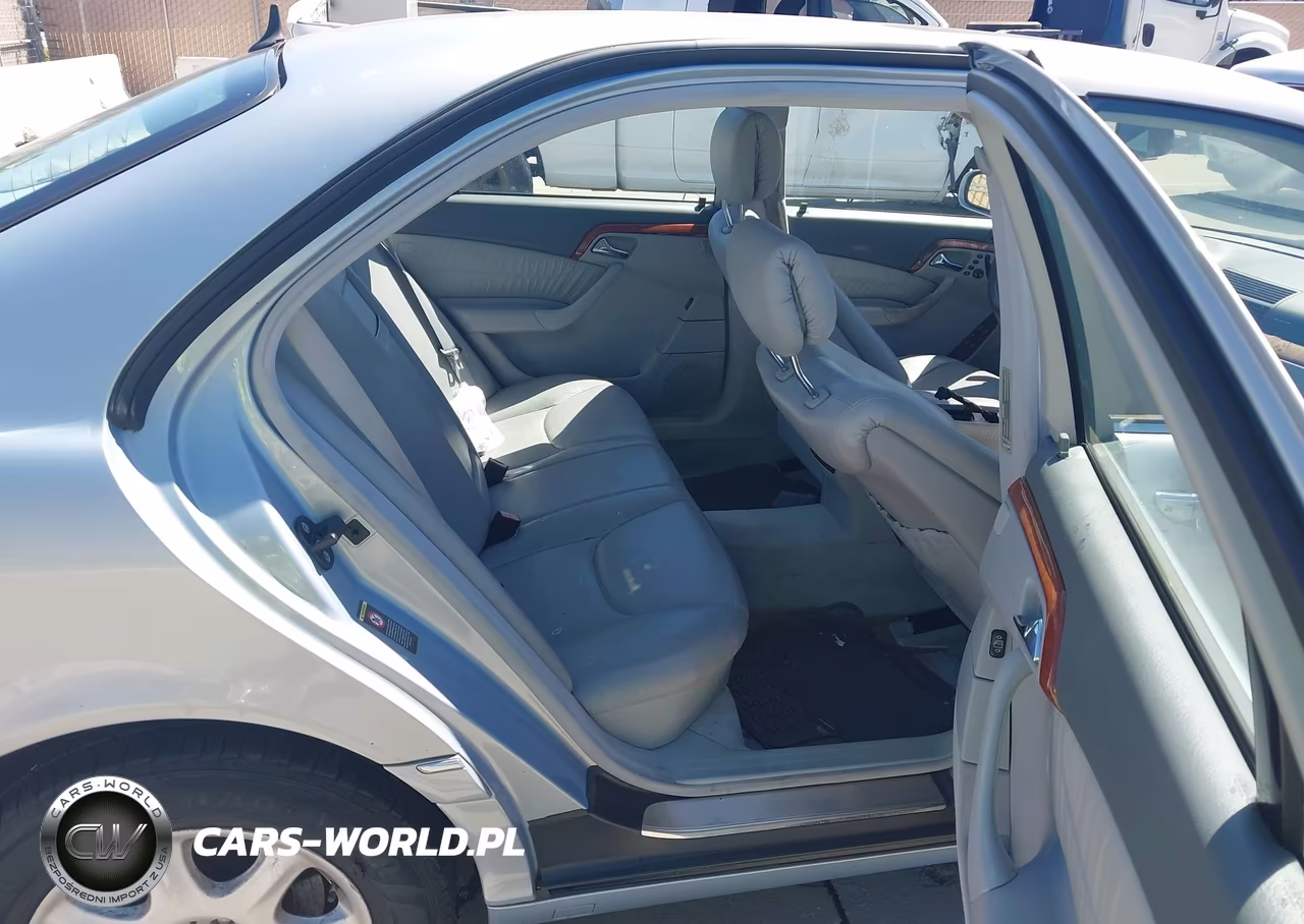 2000 Mercedes-Benz S 500 VIN:WDBNG75J9YA132271 - 8