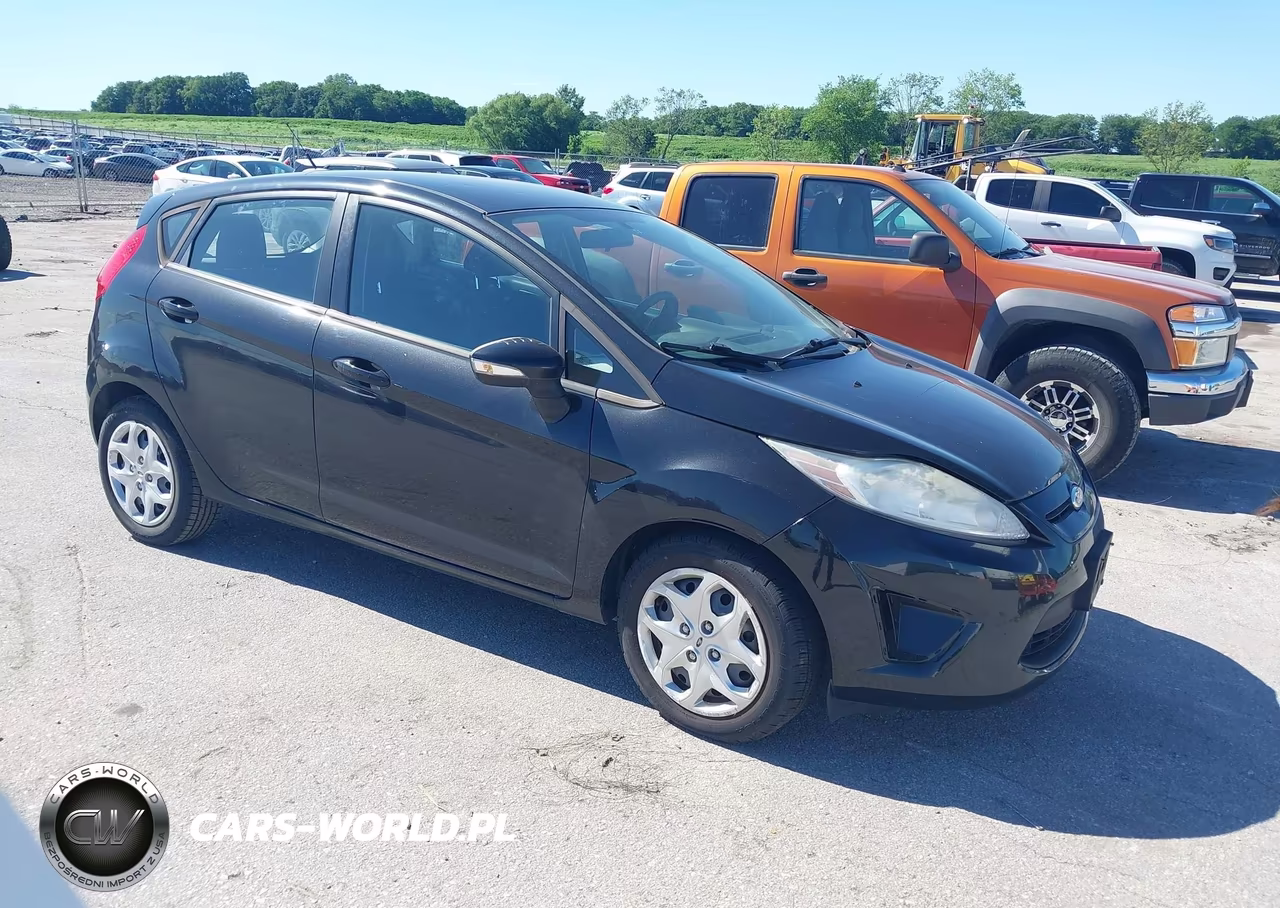 2013 Ford Fiesta Se – zdjęcie 1 z 12