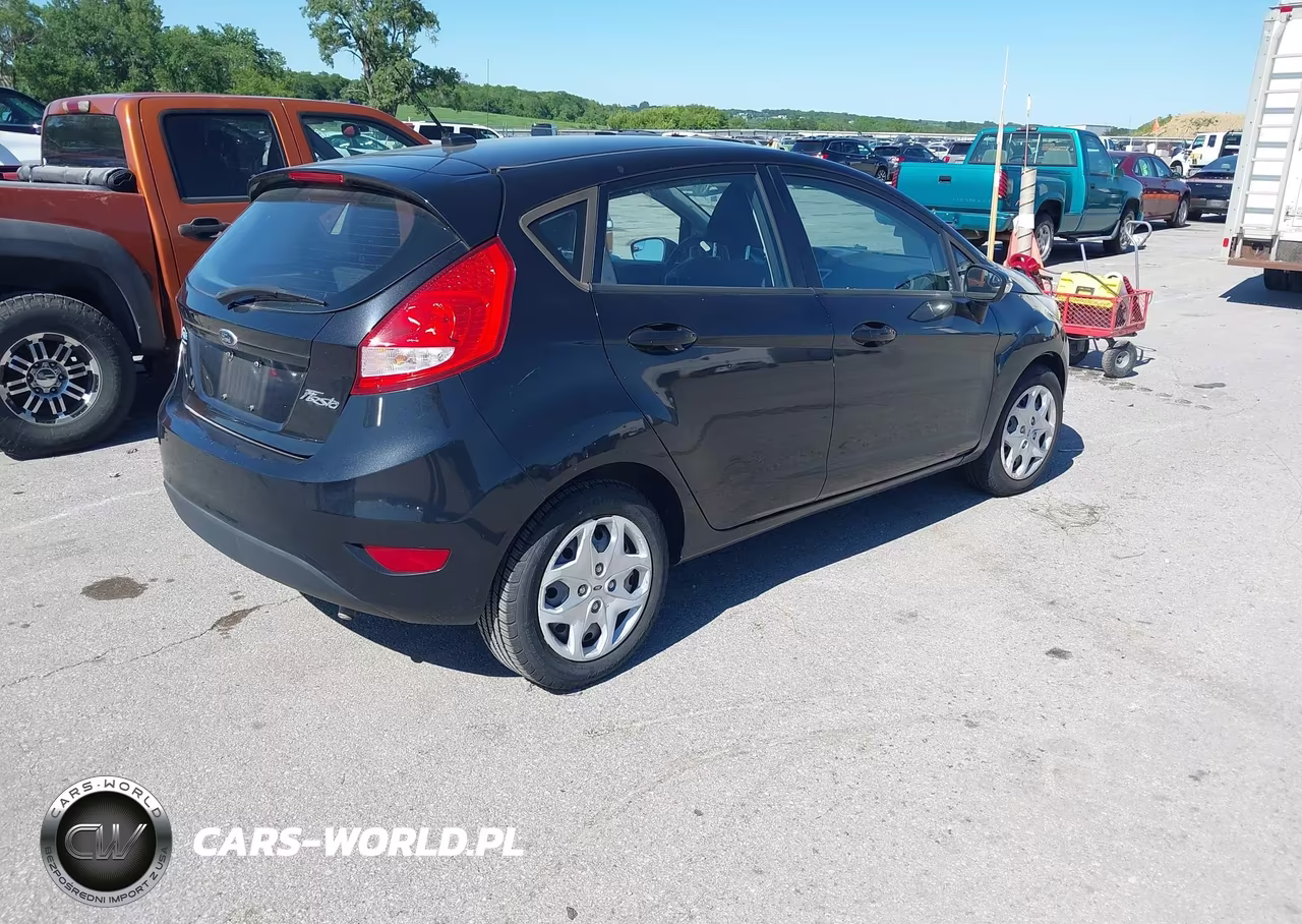 2013 Ford Fiesta Se VIN:3FADP4EJ7DM204177 - 4