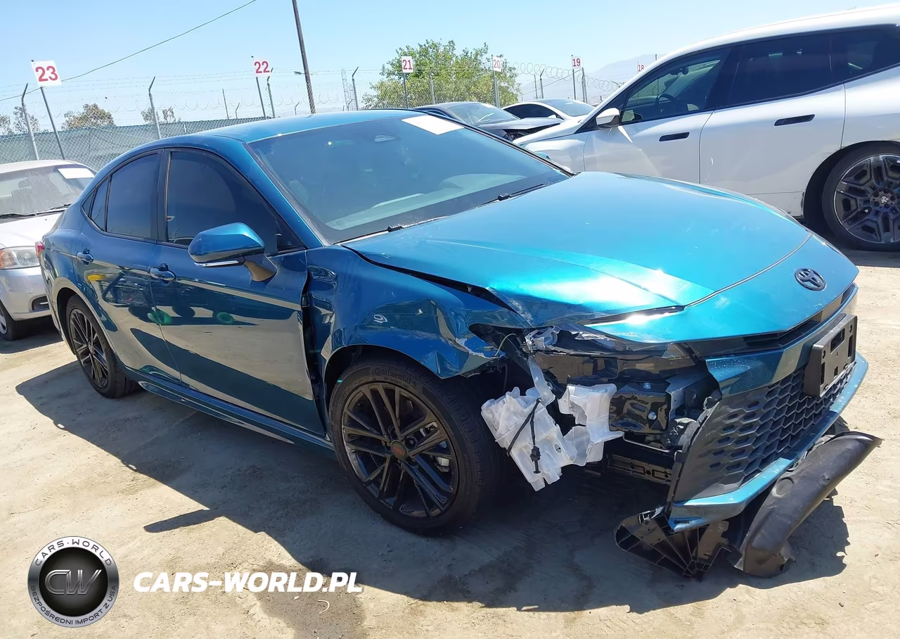 2025 Toyota Camry Se – zdjęcie 1 z 16