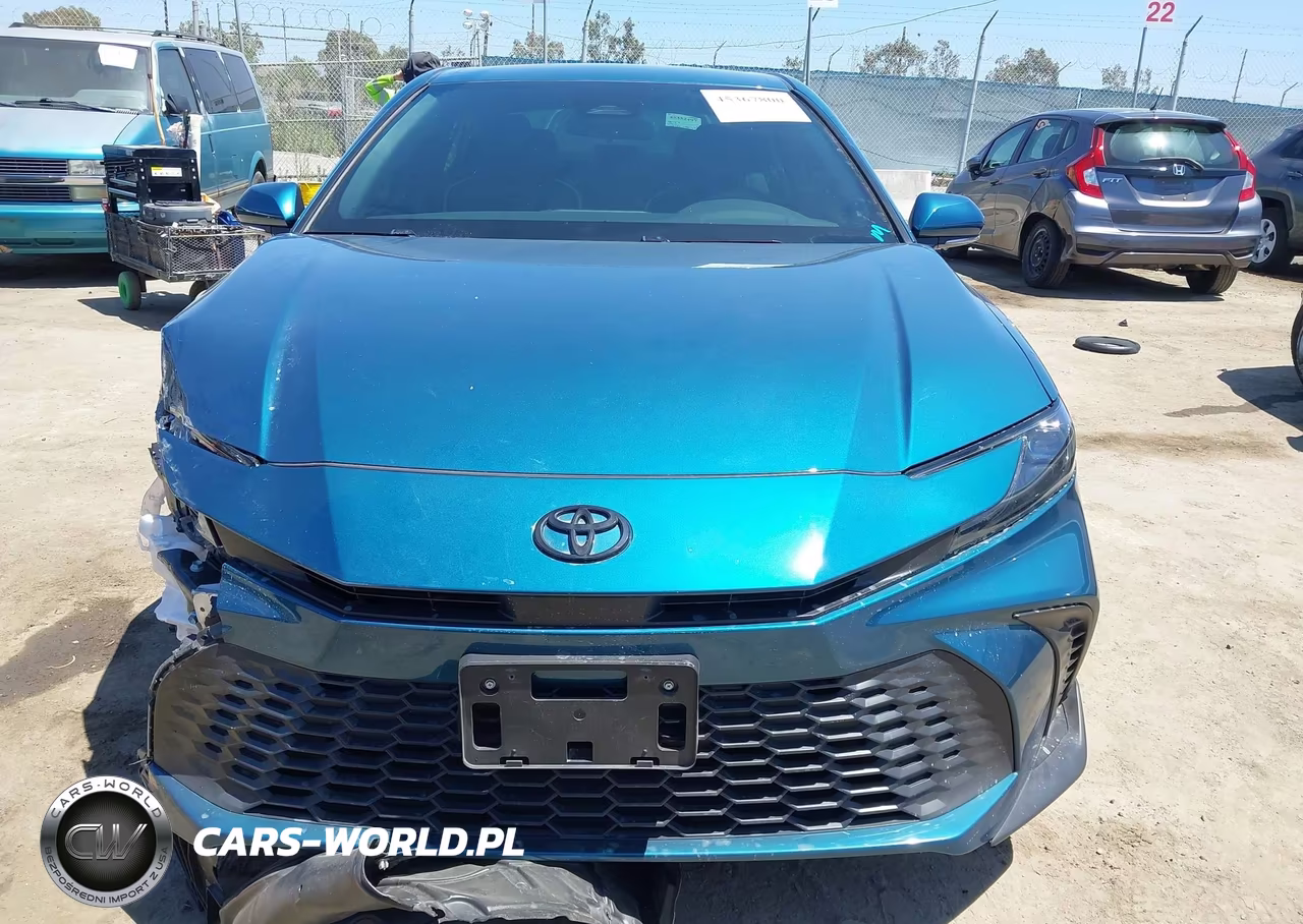 2025 Toyota Camry Se VIN:4T1DAACK9SU561208 - 12