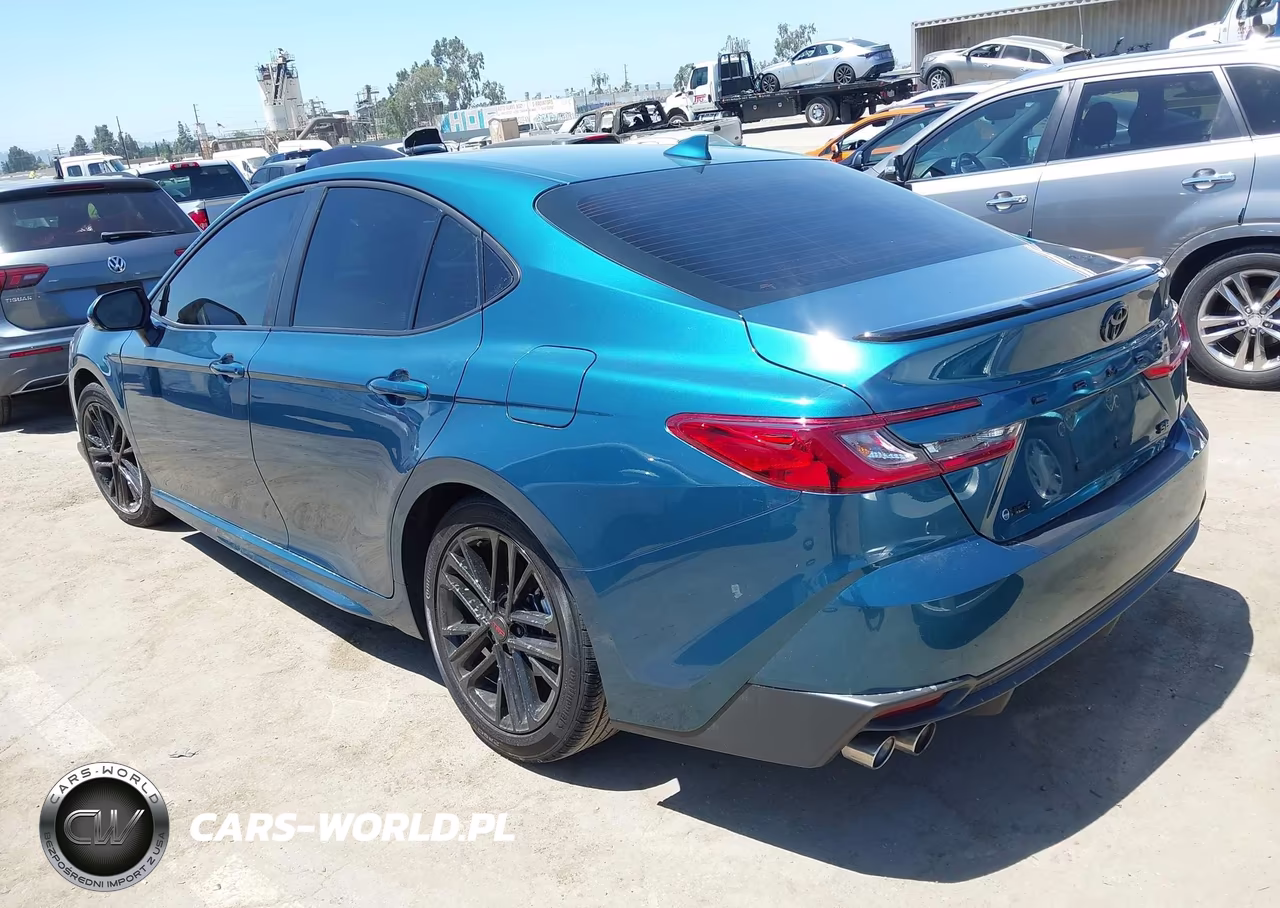 2025 Toyota Camry Se VIN:4T1DAACK9SU561208 - 3