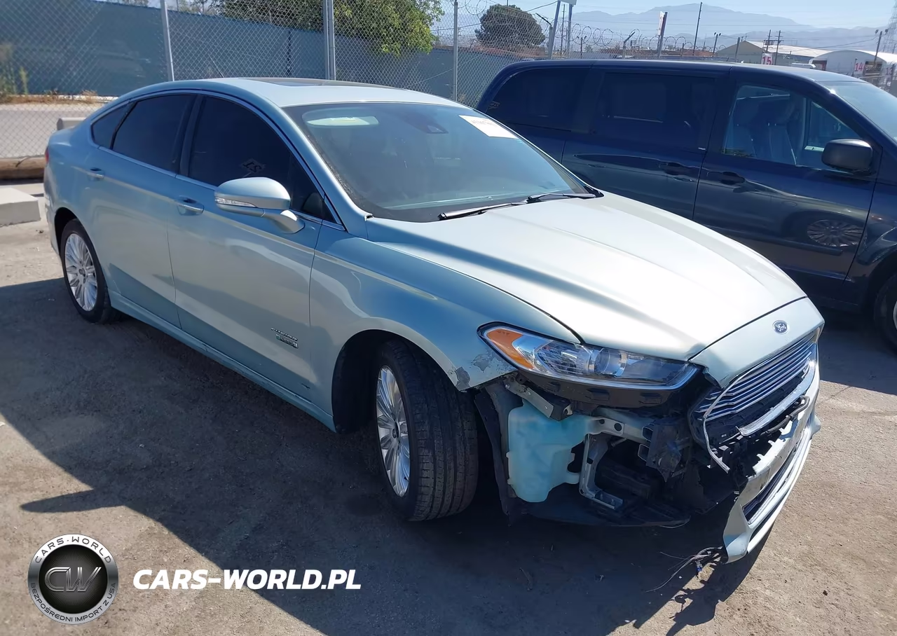 2013 Ford Fusion Energi Titanium
