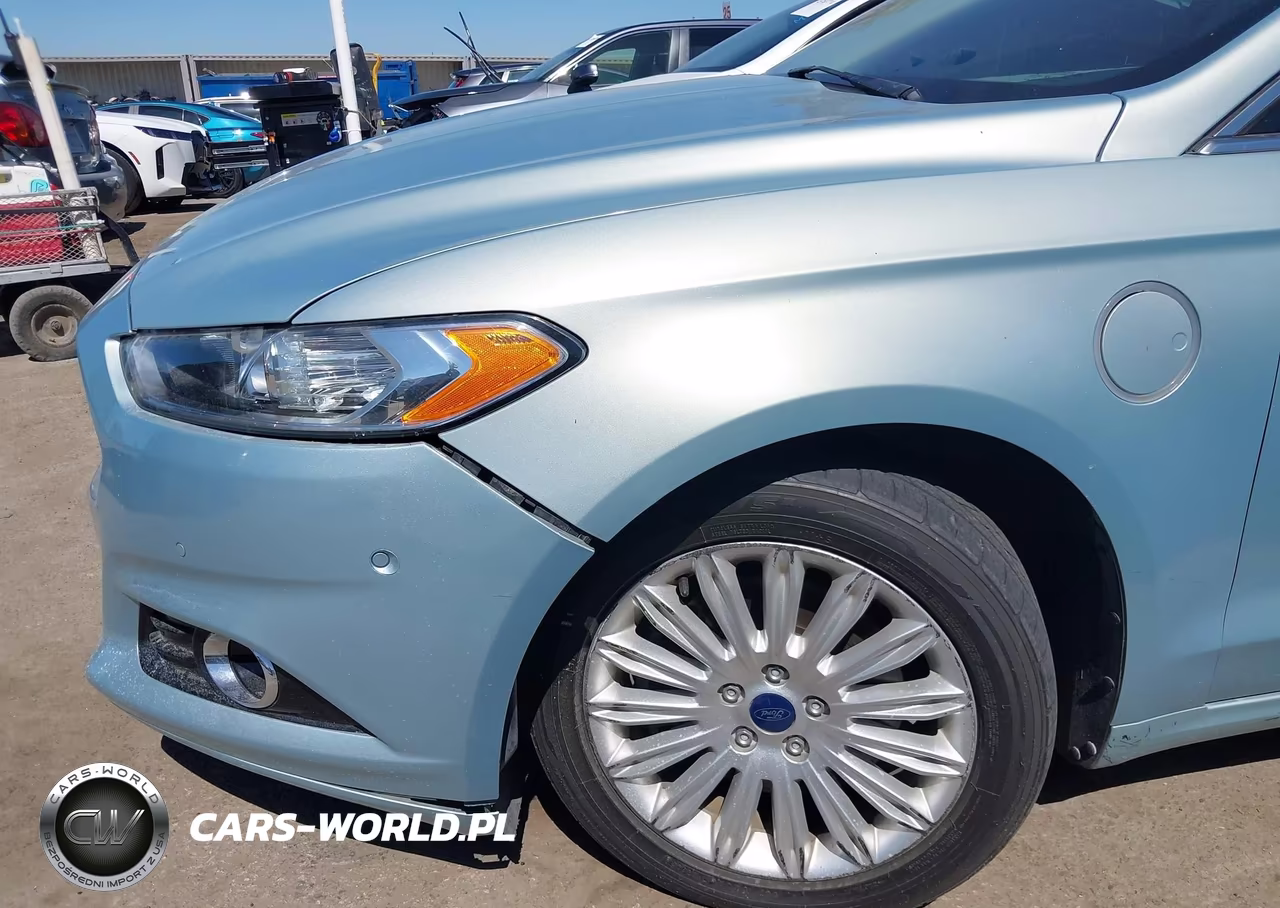 2013 Ford Fusion Energi Titanium VIN:3FA6P0SU1DR285843 - 15
