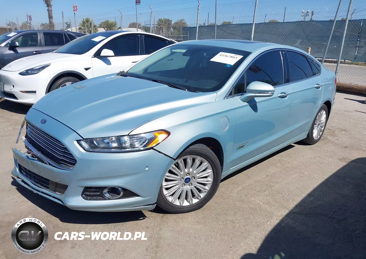 2013 Ford Fusion Energi Titanium VIN:3FA6P0SU1DR285843 - 2