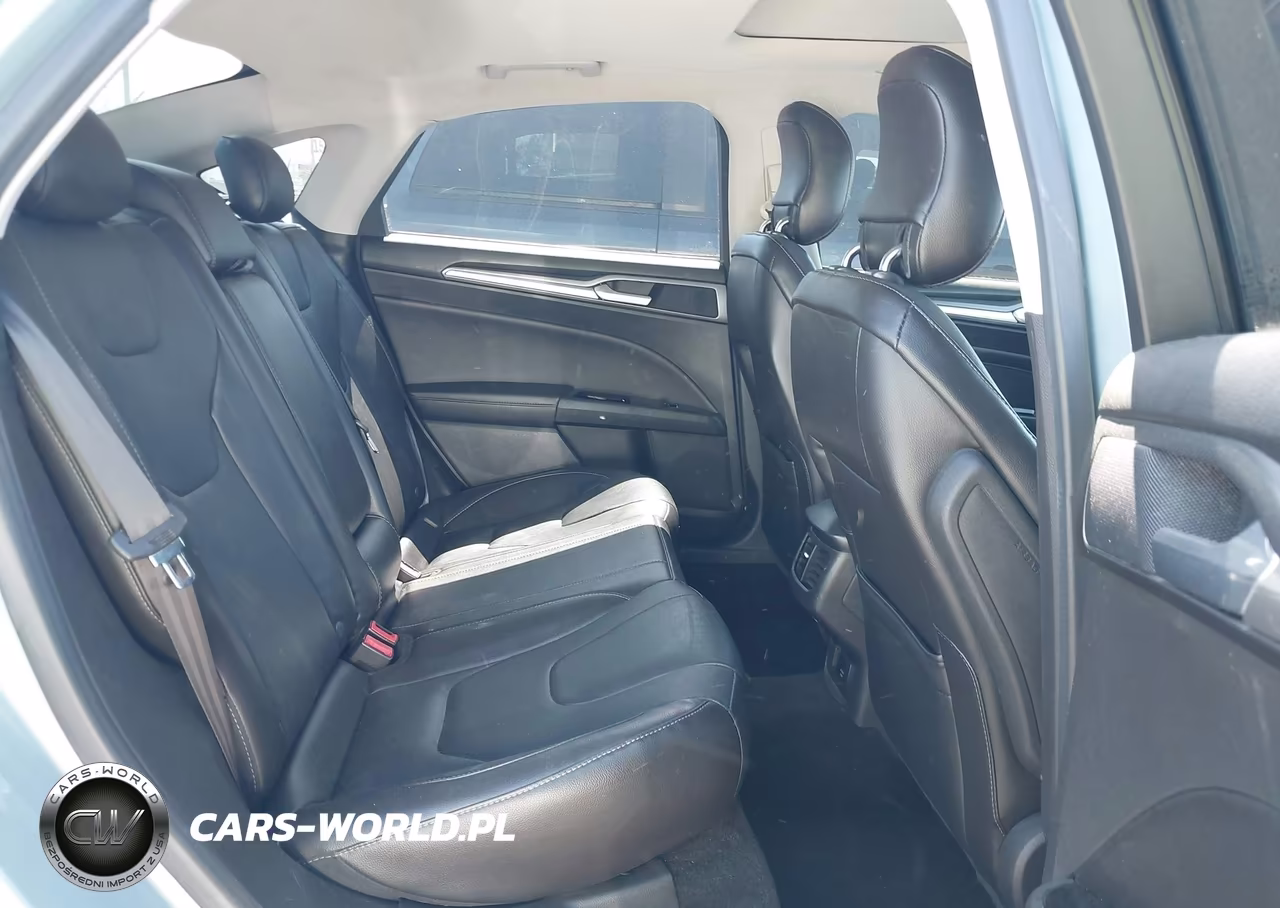 2013 Ford Fusion Energi Titanium VIN:3FA6P0SU1DR285843 - 8