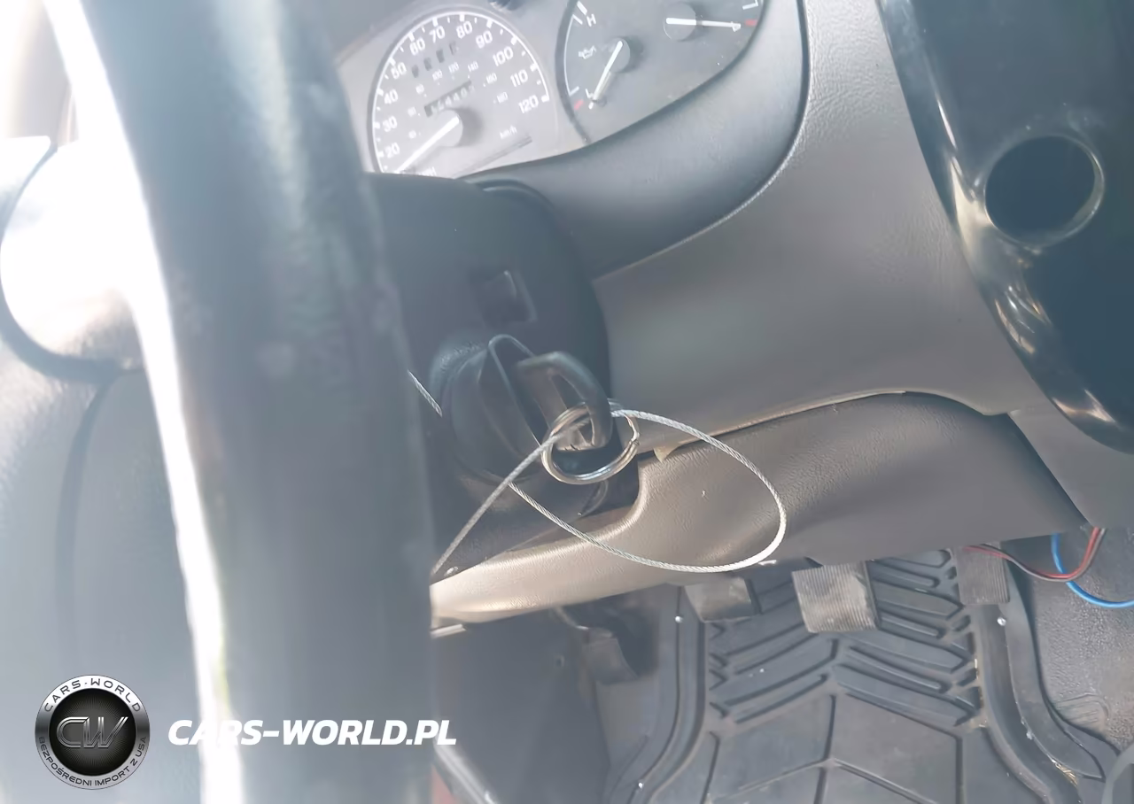 2003 Mazda B2300 VIN:4F4YR12D43TM18652 - 11