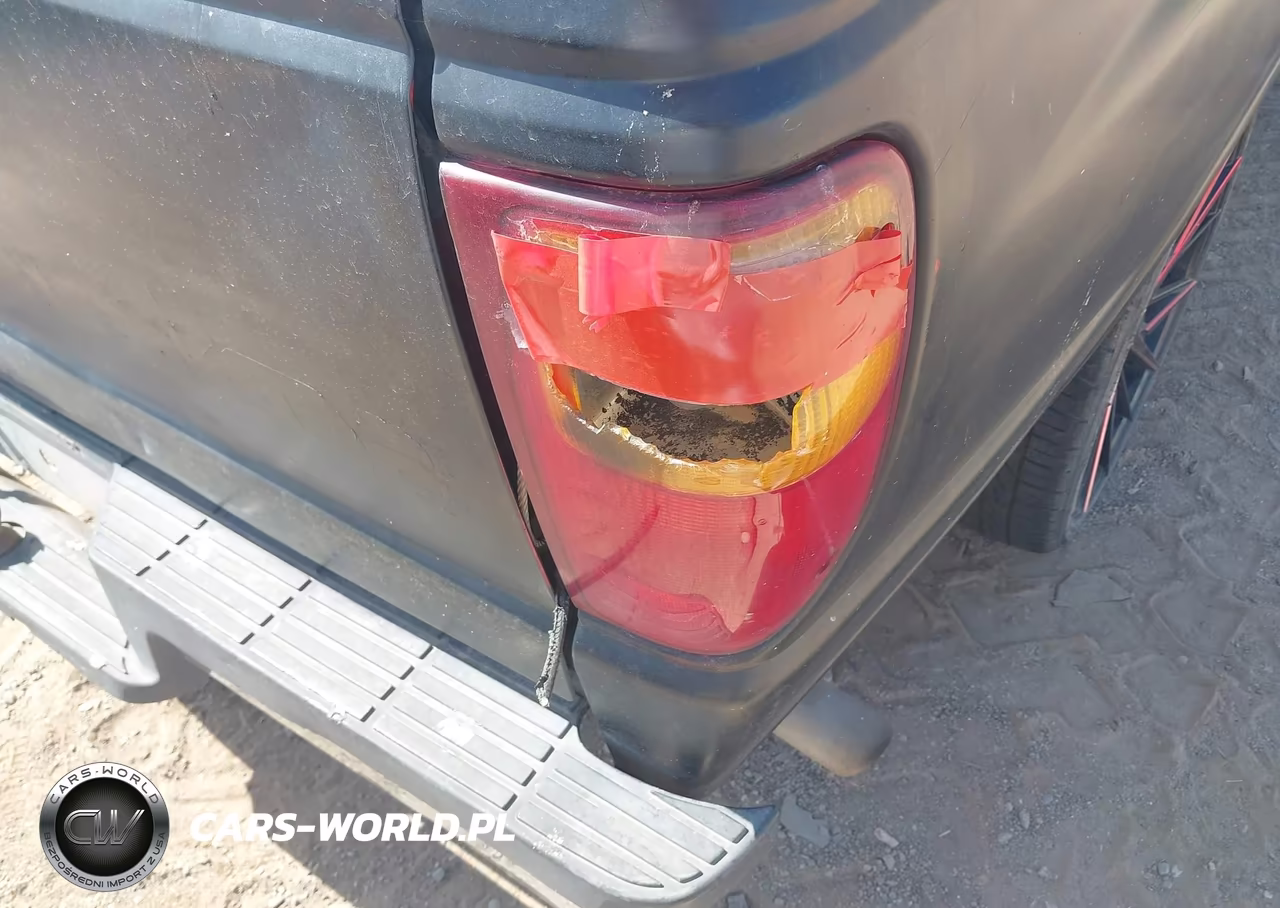 2003 Mazda B2300 VIN:4F4YR12D43TM18652 - 12