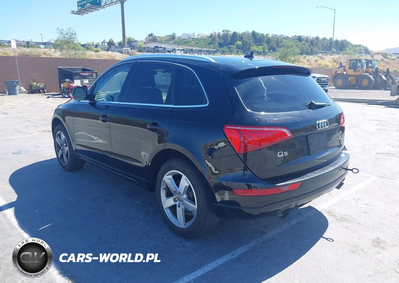 2012 Audi Q5 2.0T Premium VIN:WA1LFAFPXCA002482 - 3