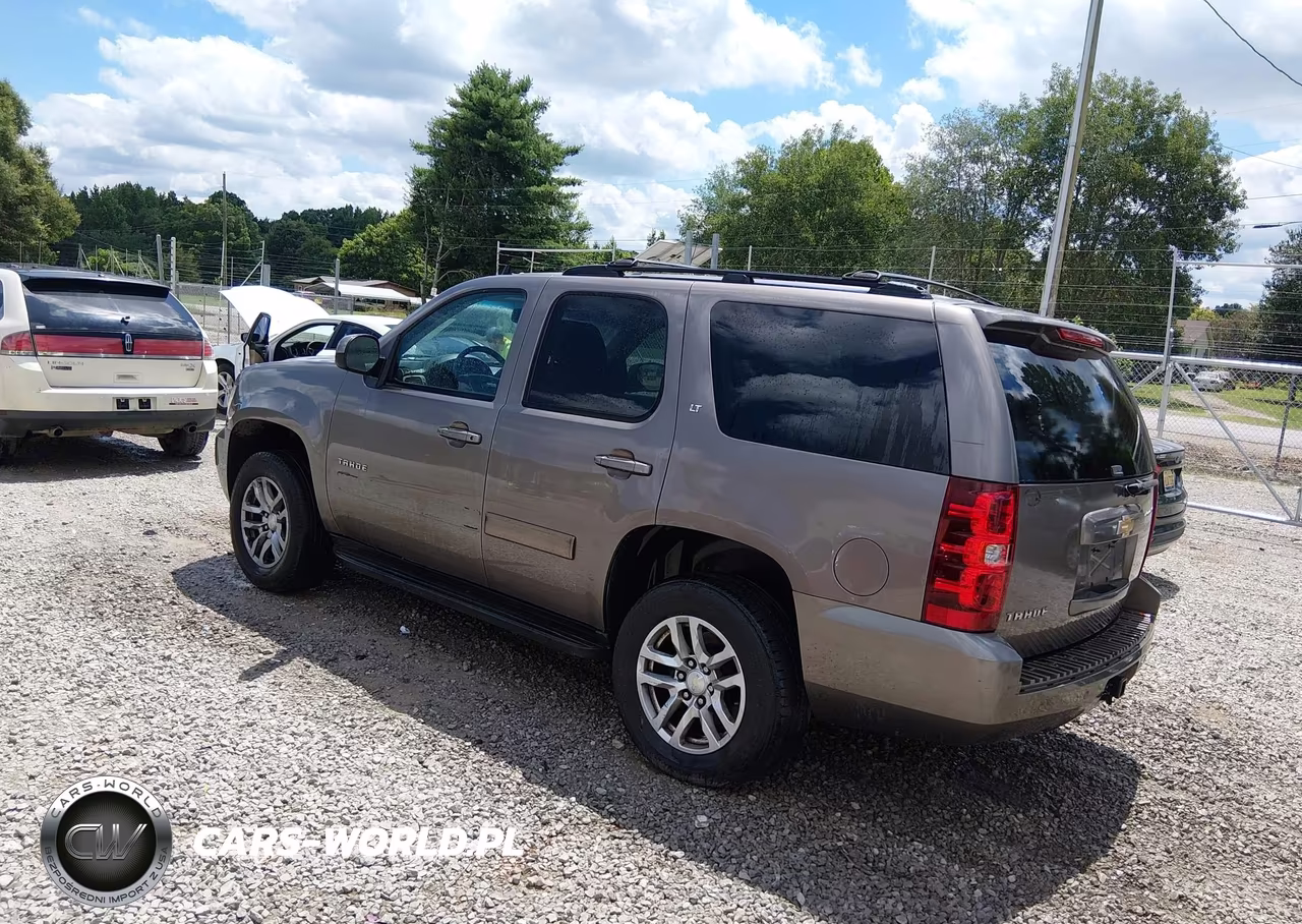 2014 Chevrolet Tahoe Lt VIN:1GNSKBE04ER117887 - 3