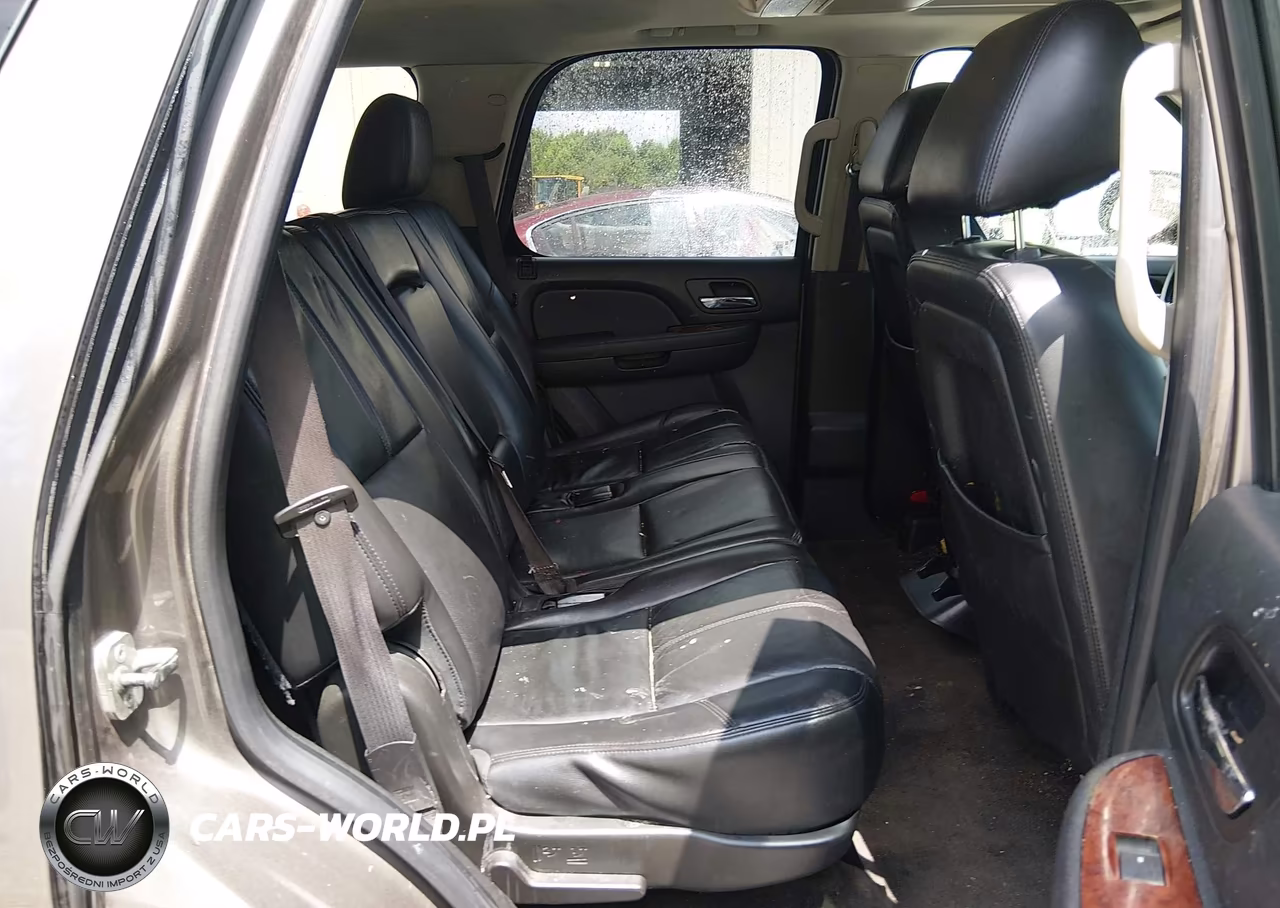 2014 Chevrolet Tahoe Lt VIN:1GNSKBE04ER117887 - 8