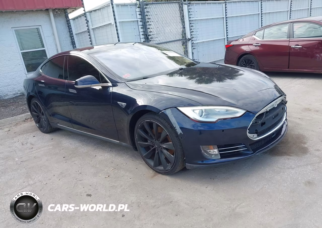 2014 Tesla Model S P85