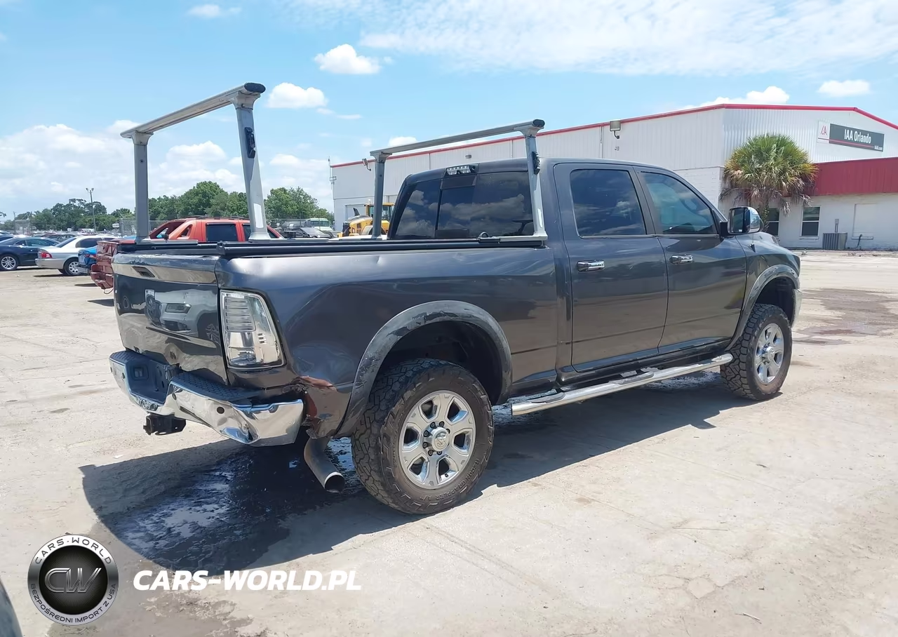 2014 Ram 3500 Laramie VIN:3C63R3EL0EG329475 - 4