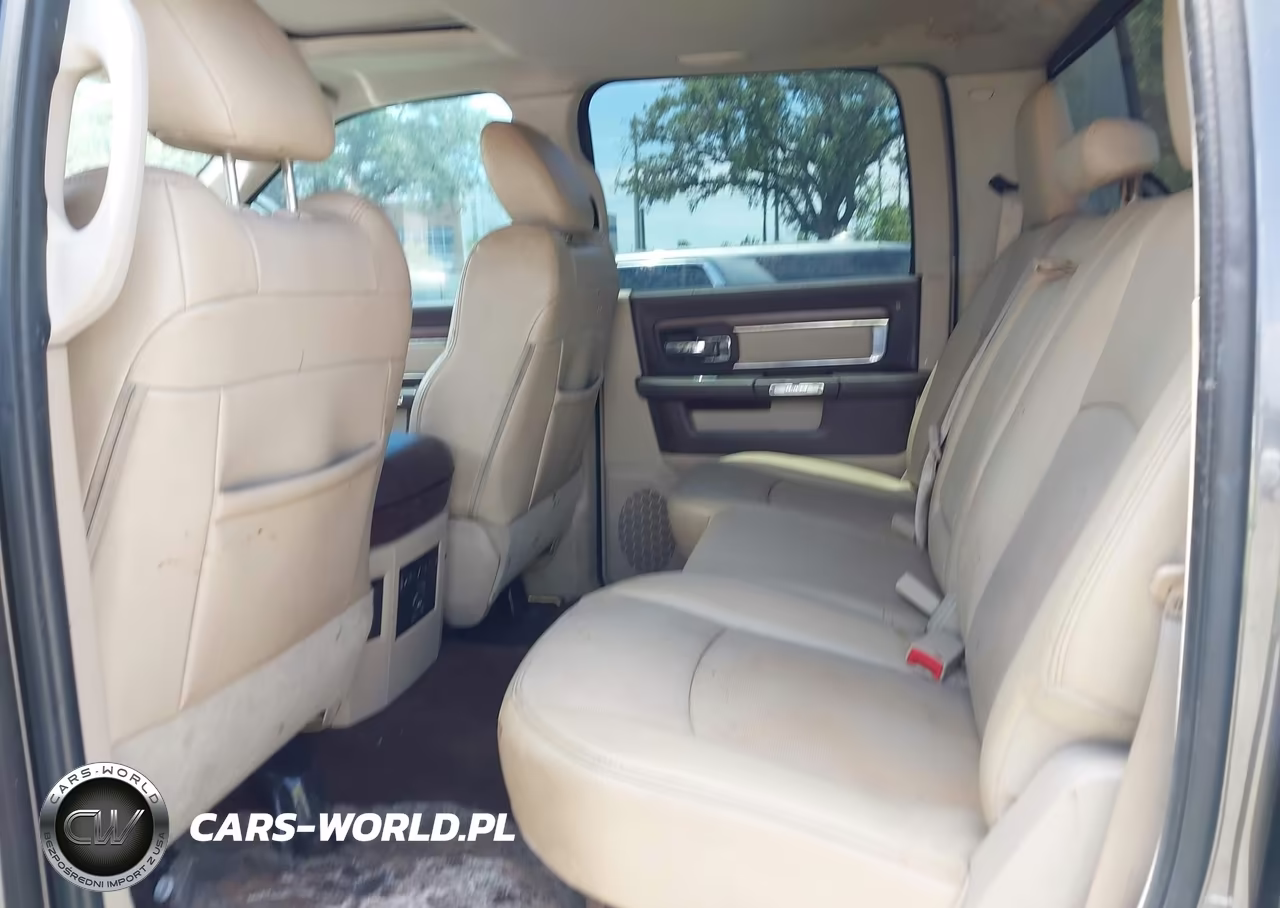 2014 Ram 3500 Laramie VIN:3C63R3EL0EG329475 - 7