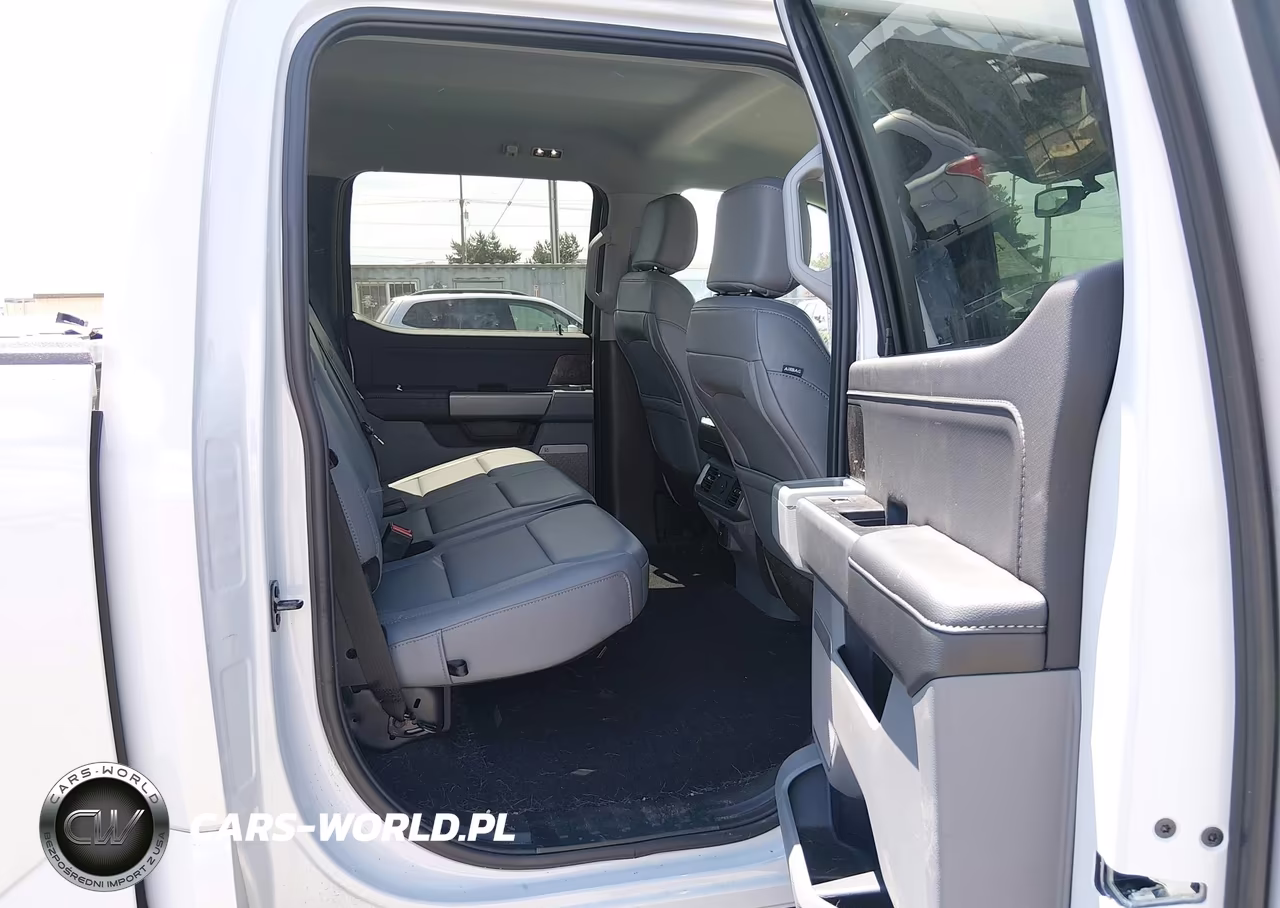 2025 Ford F-150 Lightning Flash VIN:1FT6W3LU9SWG26543 - 8