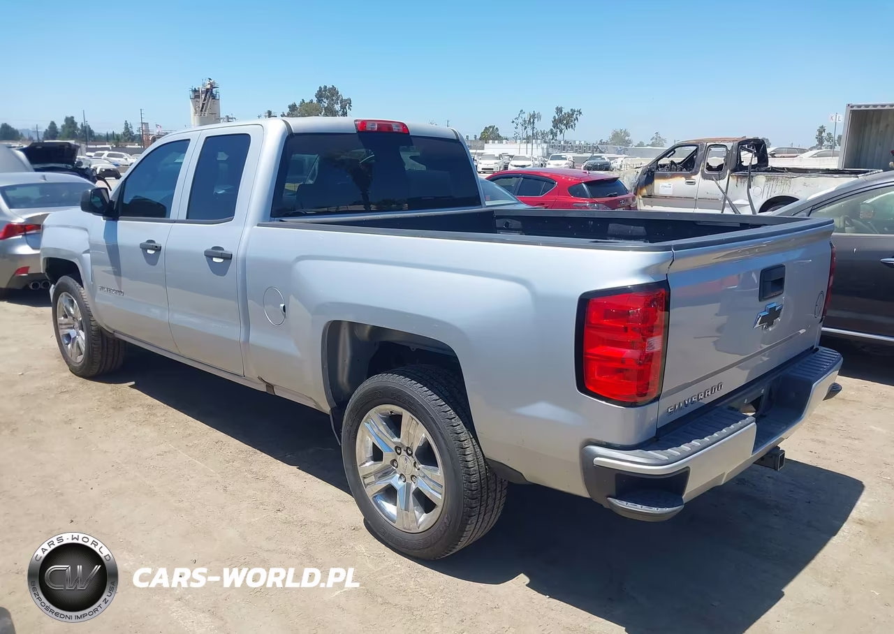 2017 Chevrolet Silverado 1500 Custom VIN:1GCRCPEH2HZ299357 - 3