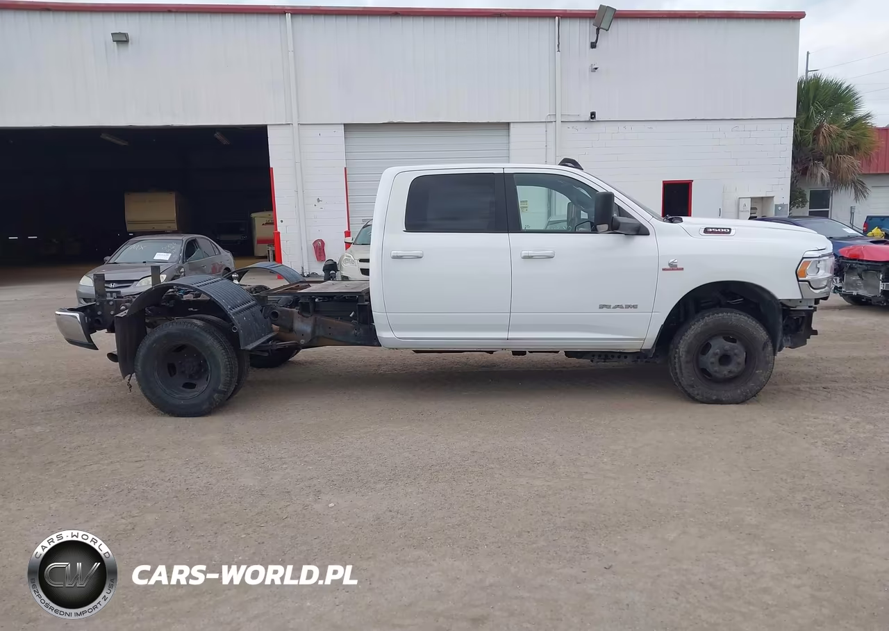 2022 Ram 3500 Big Horn 4X4 8' Box VIN:3C63RRHLXNG276668 - 16