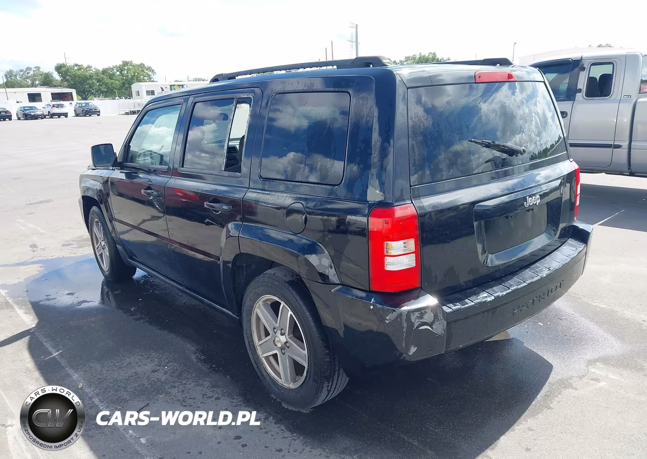 2007 Jeep Patriot Sport VIN:1J8FT28W97D398827 - 3