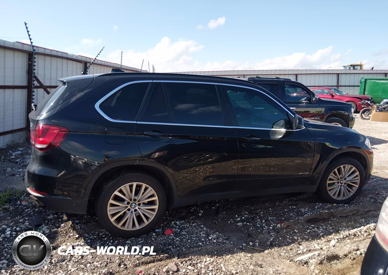 2015 BMW X5 xDrive50I VIN:5UXKR6C50F0J78006 - 13