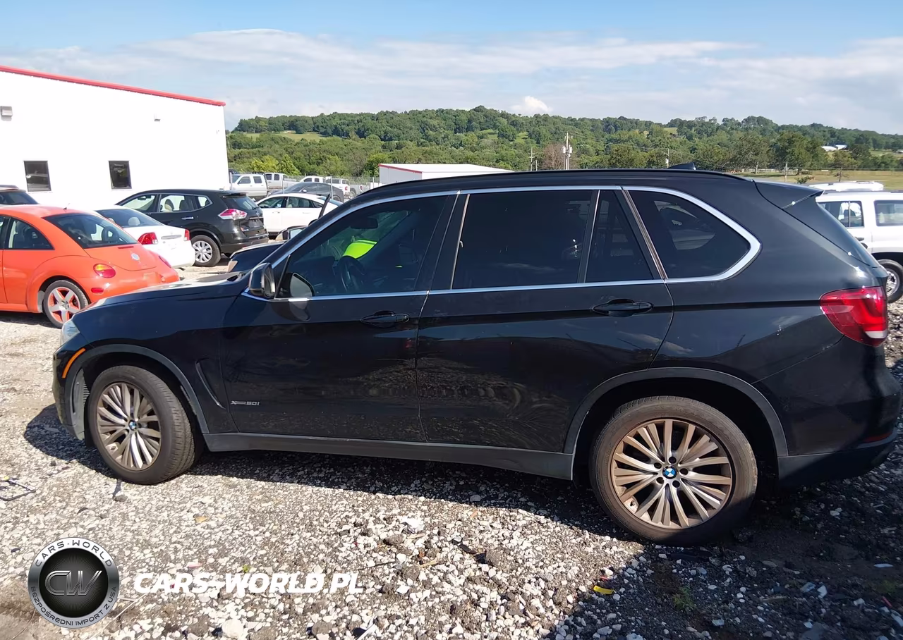 2015 BMW X5 xDrive50I VIN:5UXKR6C50F0J78006 - 14