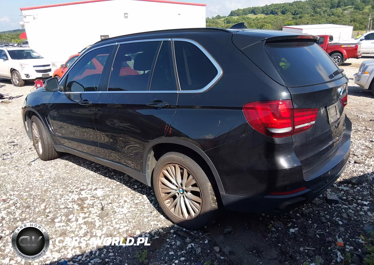 2015 BMW X5 xDrive50I VIN:5UXKR6C50F0J78006 - 3