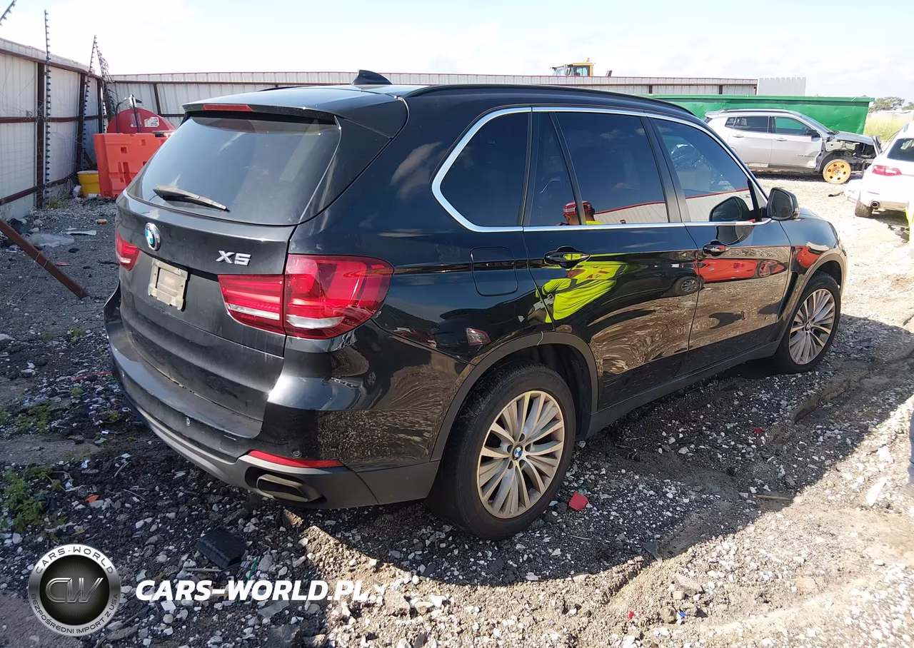 2015 BMW X5 xDrive50I VIN:5UXKR6C50F0J78006 - 4