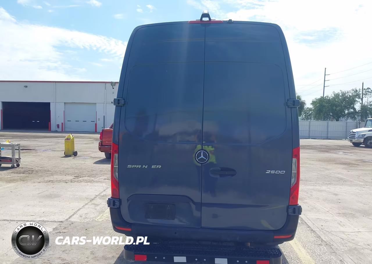 2019 Mercedes-Benz Sprinter 2500 Standard Roof V6 VIN:WD4PF0CD1KP046674 - 16