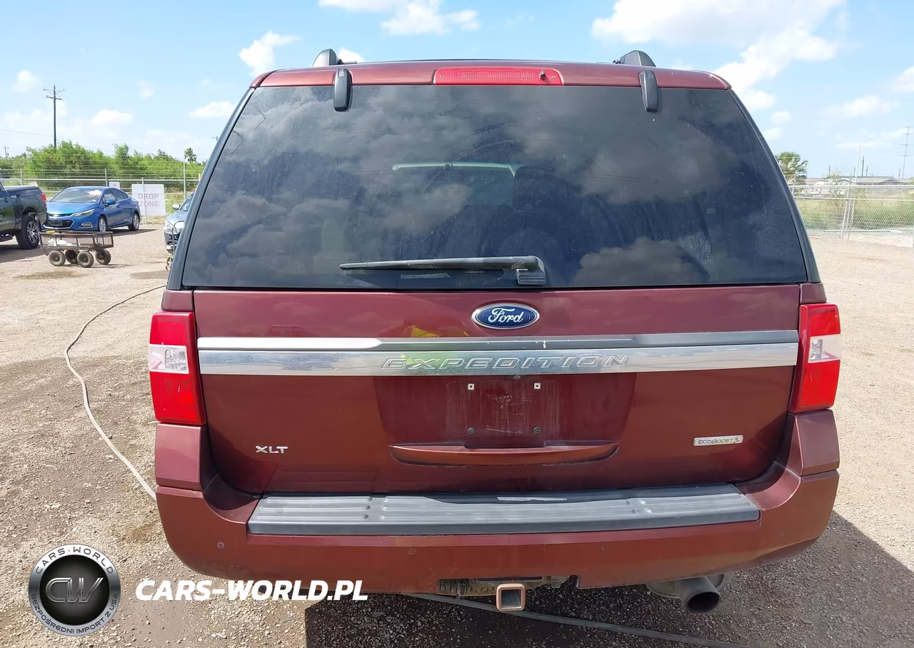 2016 Ford Expedition Xlt VIN:1FMJU1HT4GEF18182 - 16