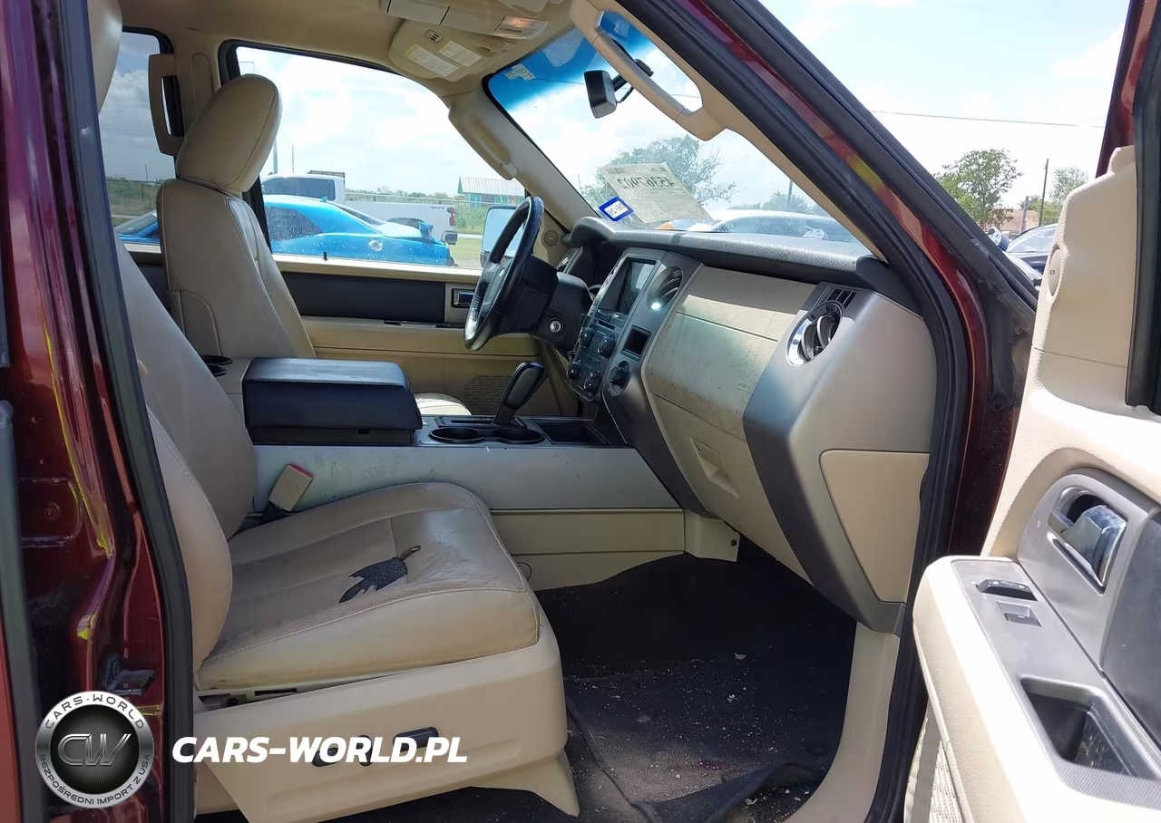 2016 Ford Expedition Xlt VIN:1FMJU1HT4GEF18182 - 5