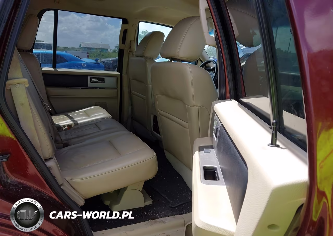 2016 Ford Expedition Xlt VIN:1FMJU1HT4GEF18182 - 8