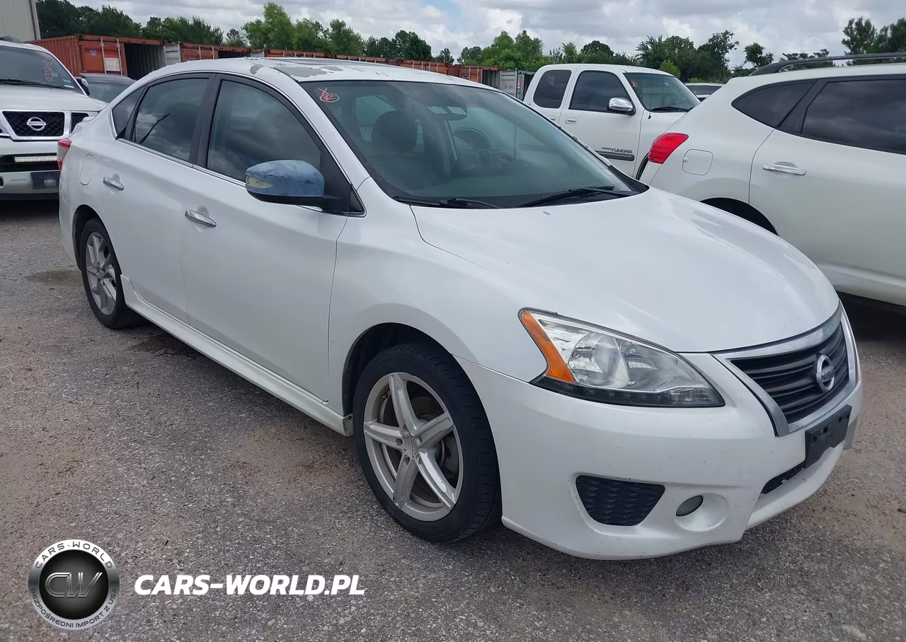 2015 Nissan Sentra Sr – zdjęcie 1 z 11