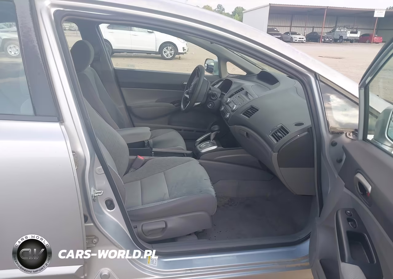 2010 Honda Civic Lx VIN:2HGFA1F51AH562813 - 5