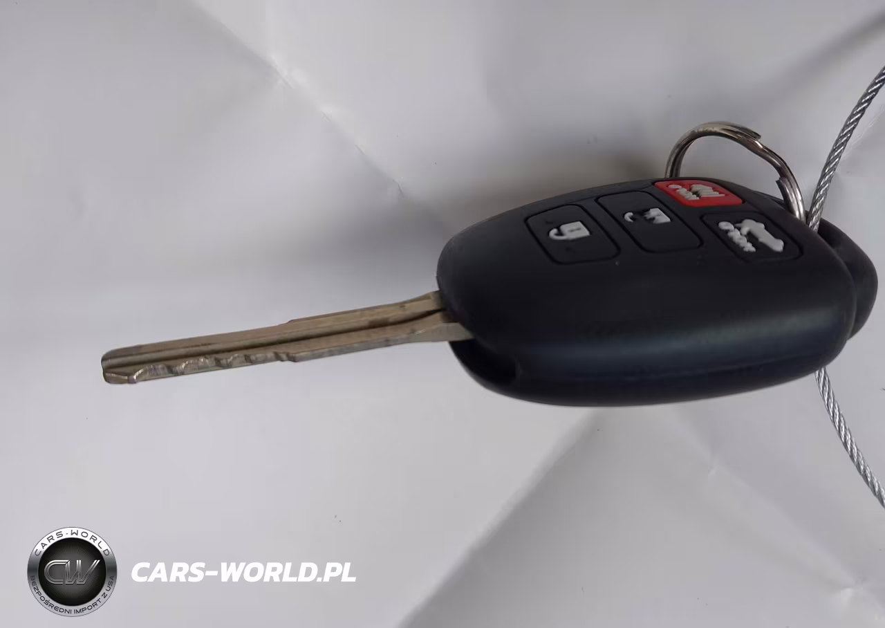 2015 Toyota Corolla Le Plus VIN:5YFBURHE3FP285292 - 11