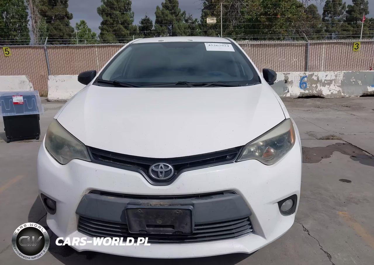 2015 Toyota Corolla Le Plus VIN:5YFBURHE3FP285292 - 12