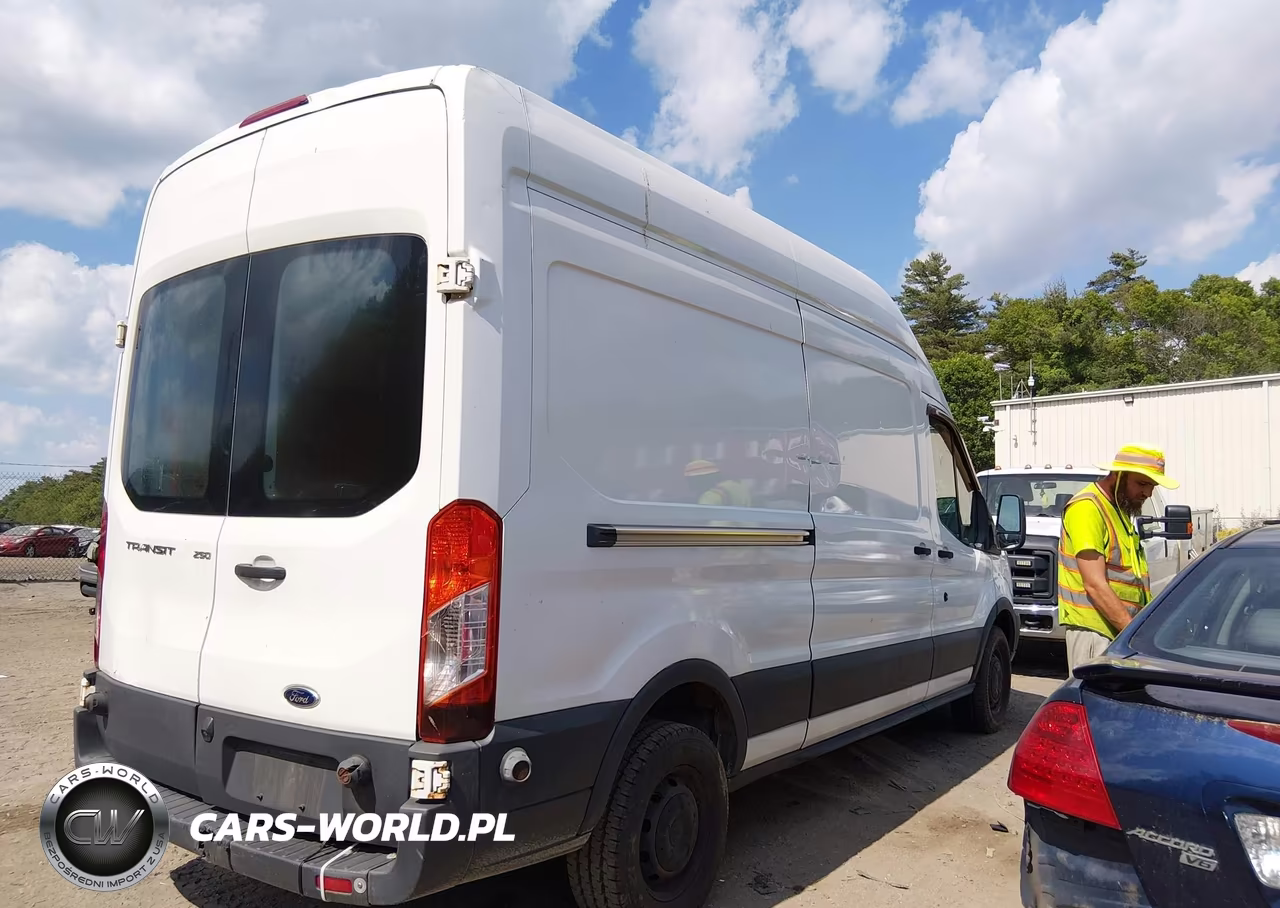 2017 Ford Transit-250 VIN:1FTYR2XM8HKA66969 - 4