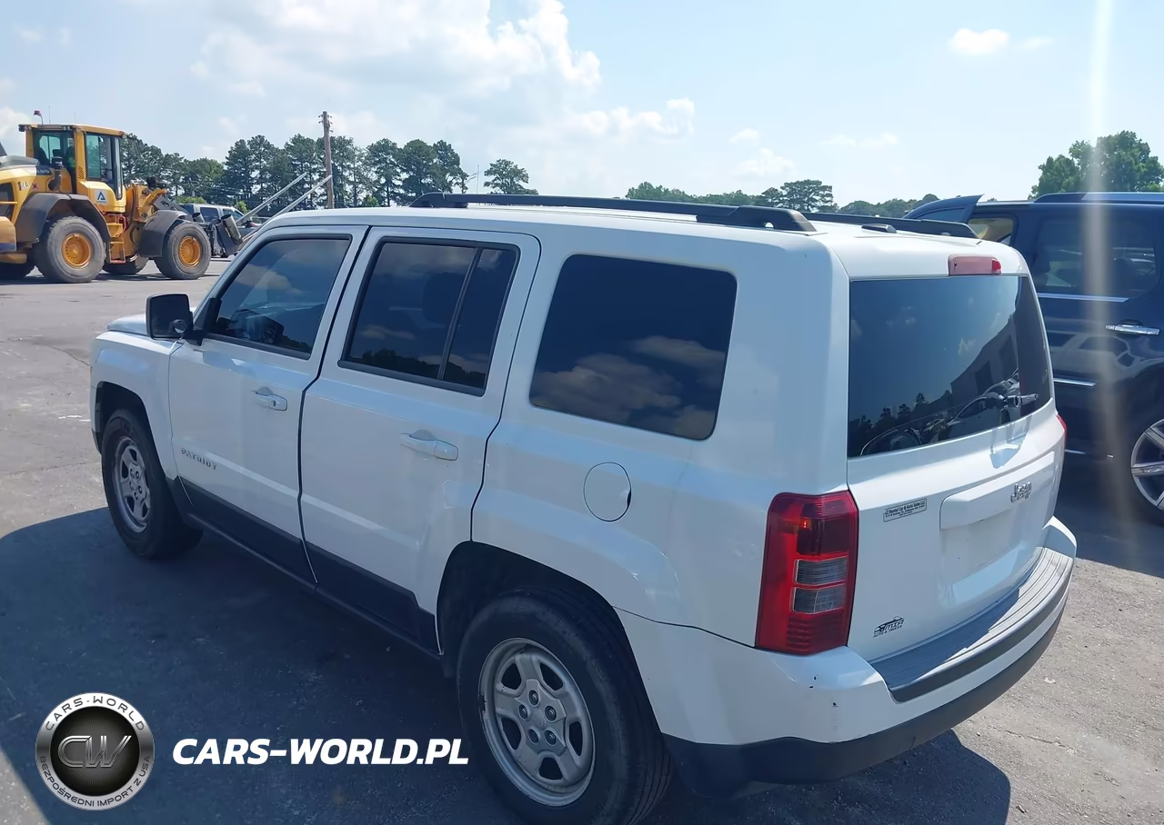 2016 Jeep Patriot Sport VIN:1C4NJPBA1GD670273 - 3