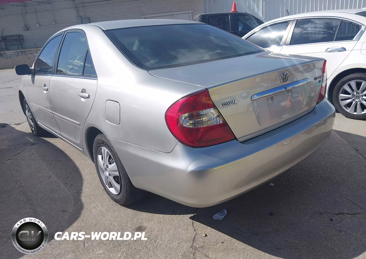 2004 Toyota Camry Le VIN:4T1BE30K54U294020 - 3