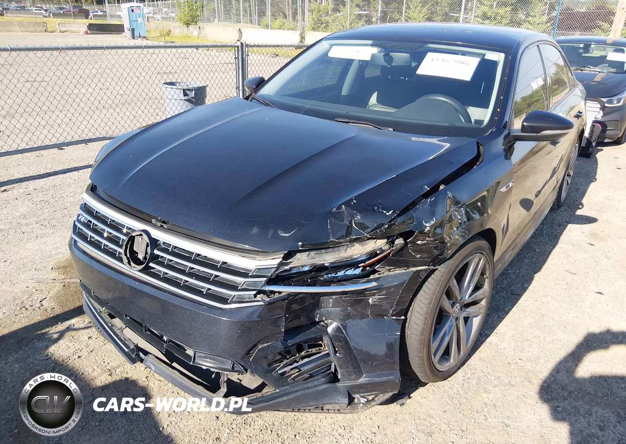 2018 Volkswagen Passat 2.0T R-Line-2.0T S VIN:1VWAA7A3XJC002483 - 6