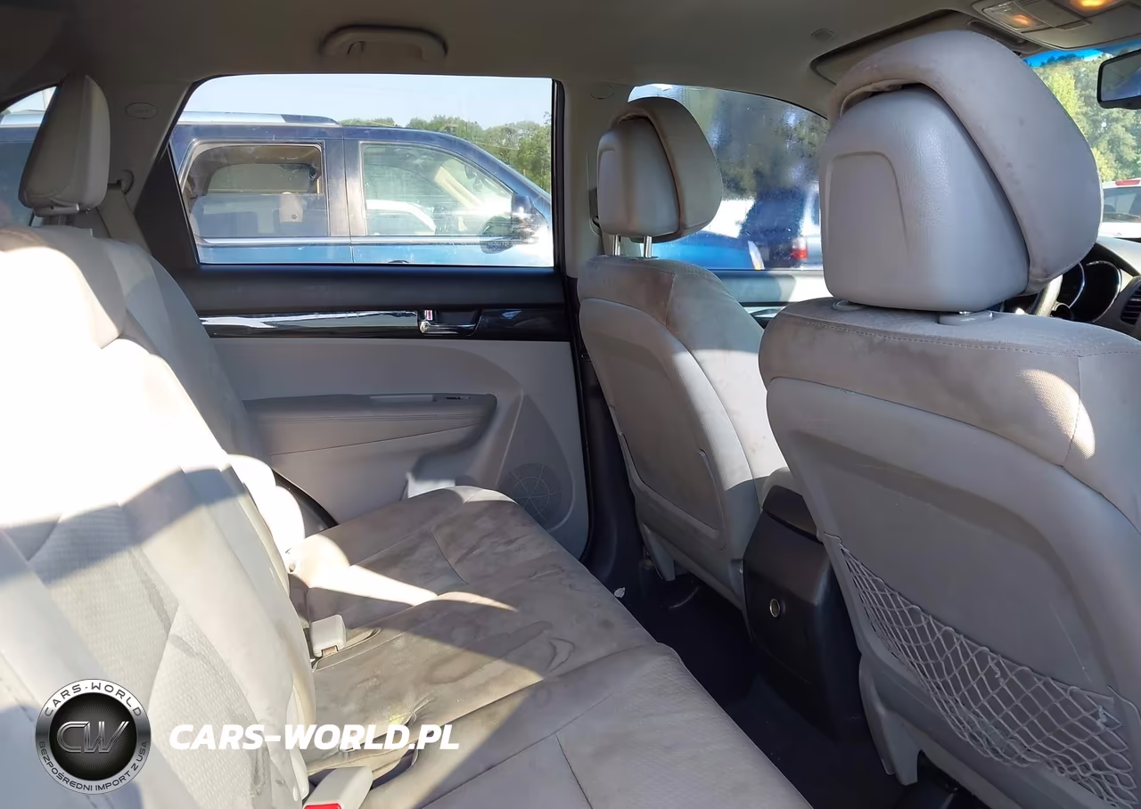2012 Kia Sorento Lx V6 VIN:5XYKT4A27CG285222 - 8