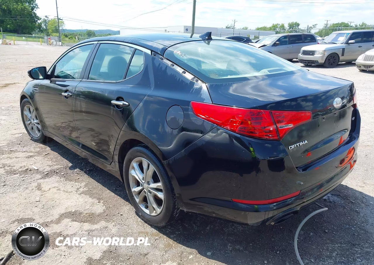 2013 Kia Optima Lx VIN:5XXGM4A76DG224156 - 3