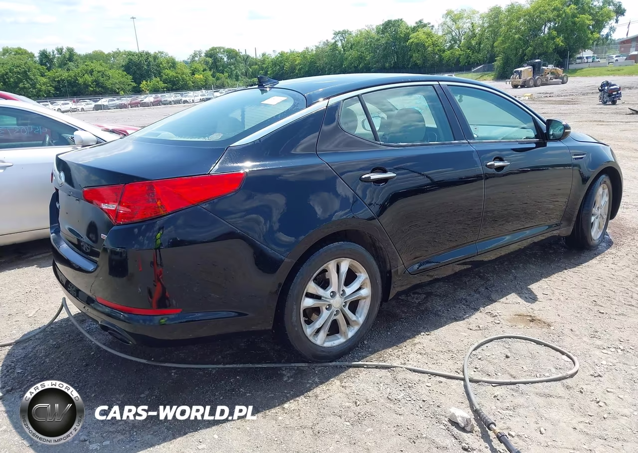 2013 Kia Optima Lx VIN:5XXGM4A76DG224156 - 4