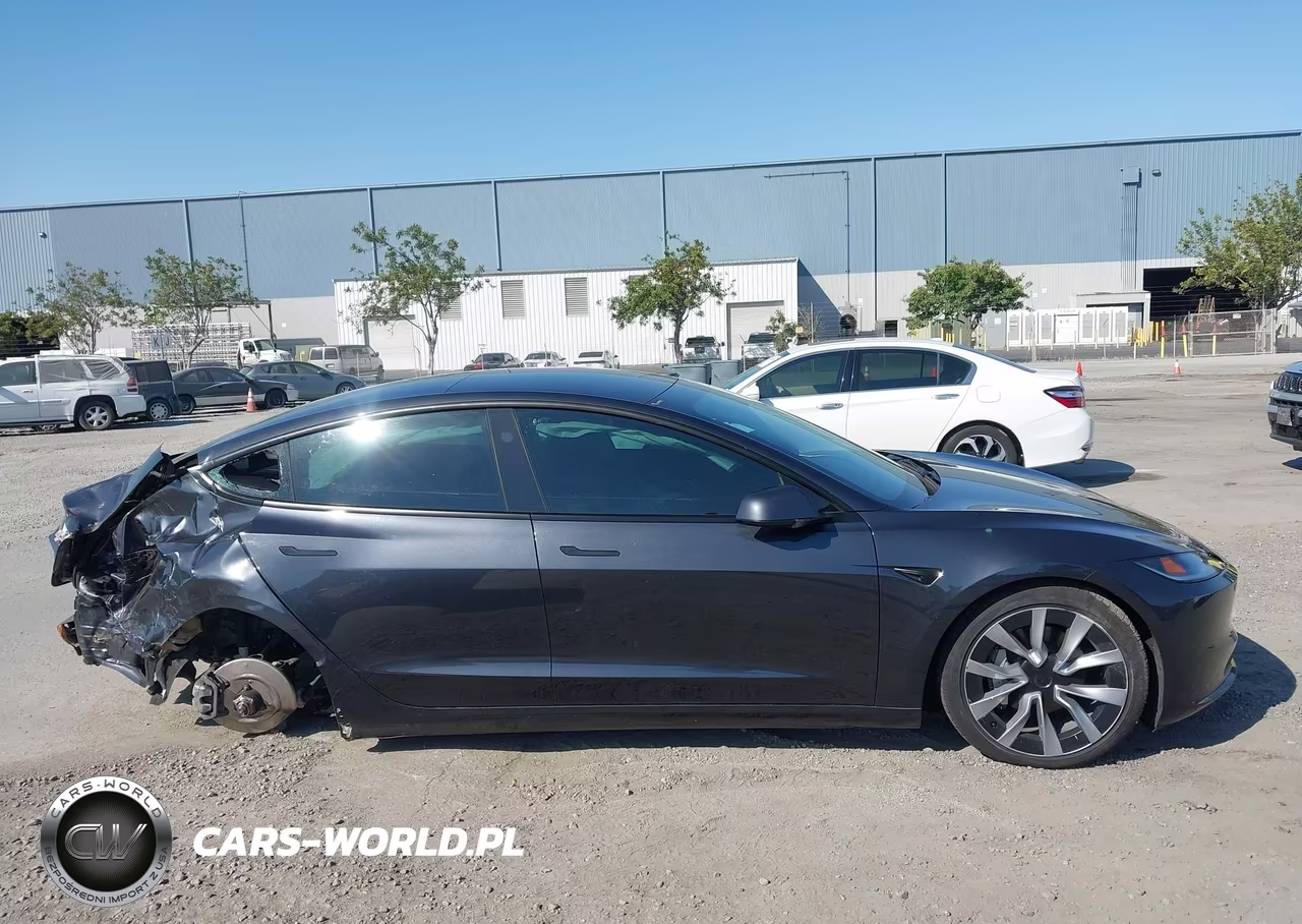 2025 Tesla Model 3 Long Range All-Wheel Drive VIN:5YJ3E1EB5SF928311 - 14
