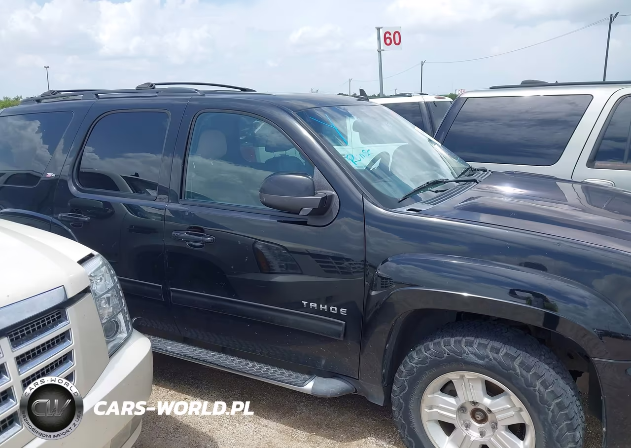 2012 Chevrolet Tahoe Lt VIN:1GNSKBE09CR312199 - 13