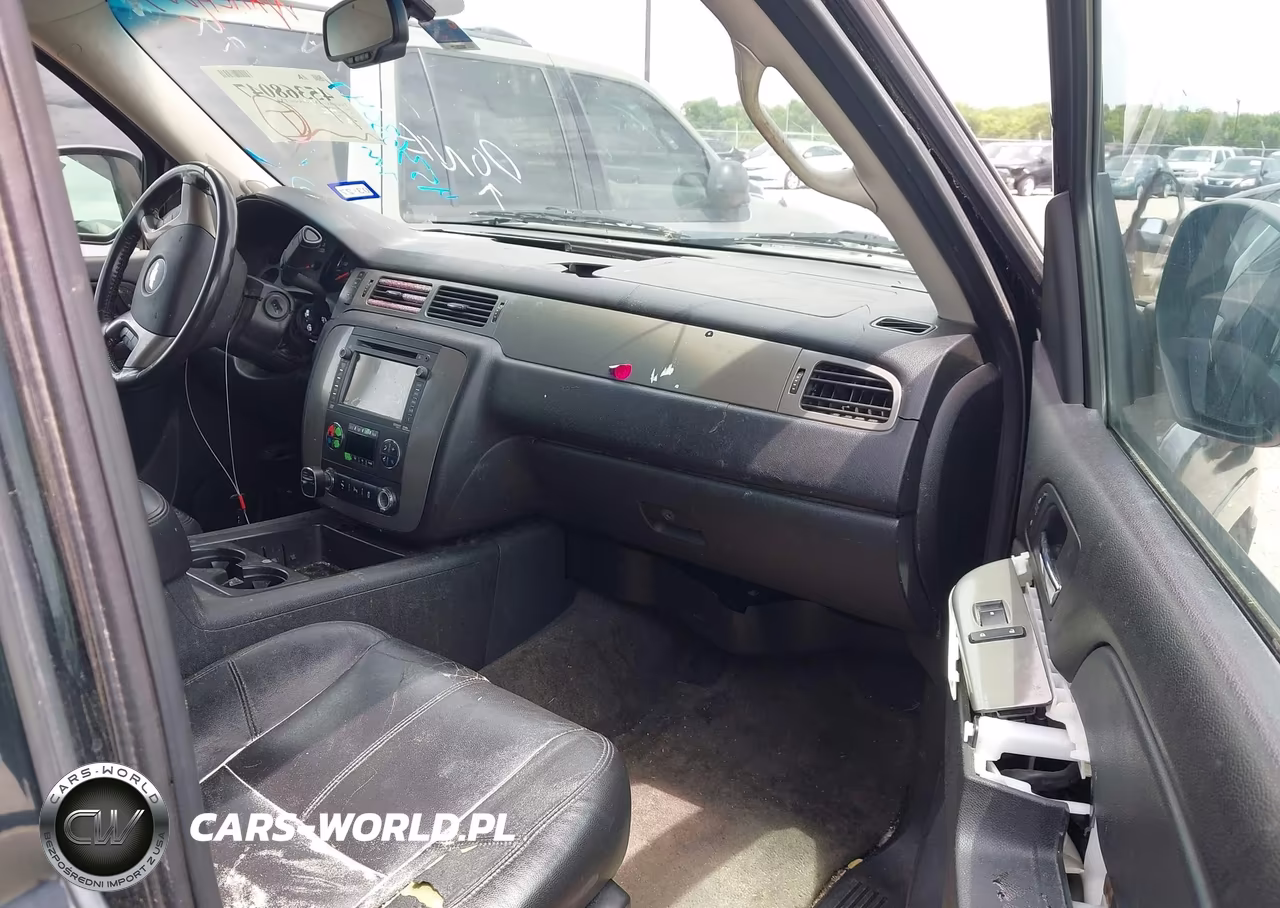 2012 Chevrolet Tahoe Lt VIN:1GNSKBE09CR312199 - 5