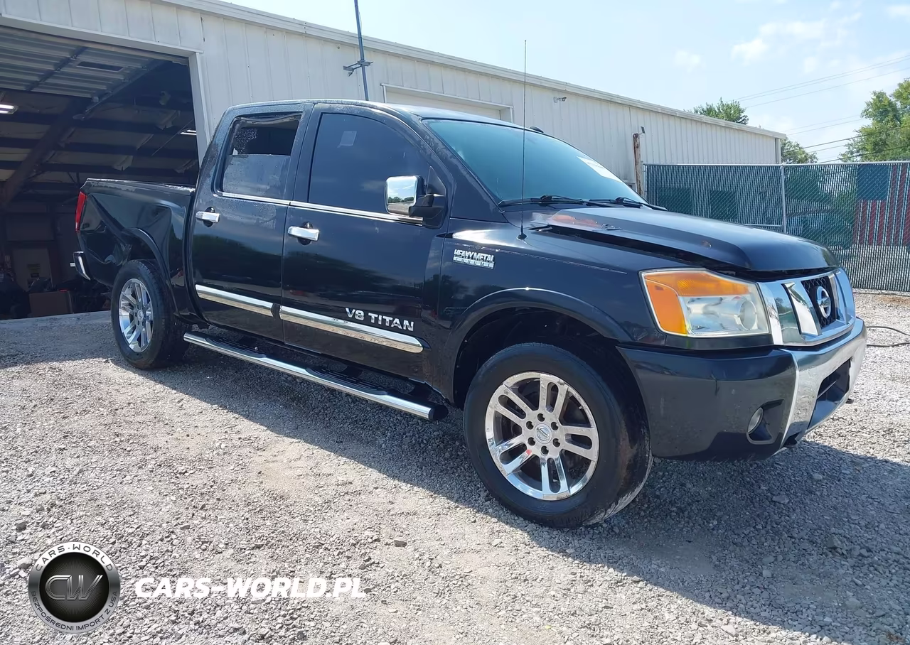 2015 Nissan Titan Sl