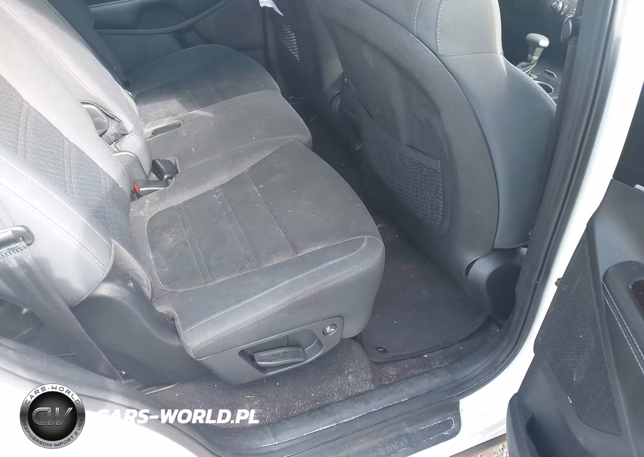 2020 Kia Sorento 2.4L Lx VIN:5XYPG4A37LG662571 - 8