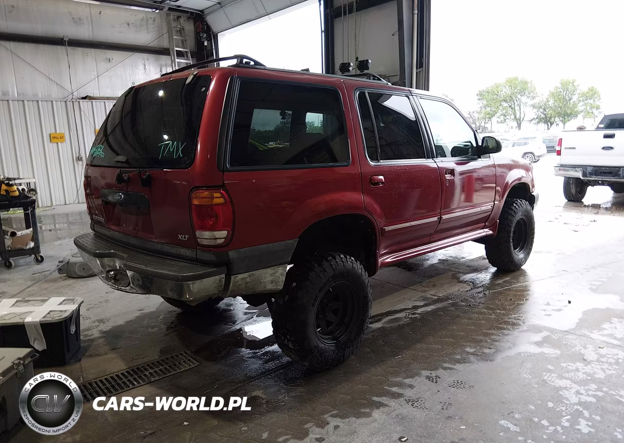 2000 Ford Explorer Xlt VIN:1FMZU73XXYZA13189 - 4