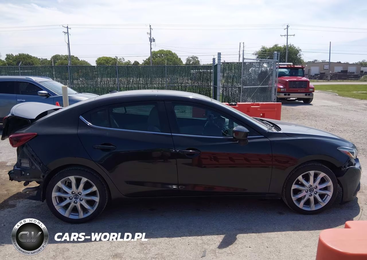 2015 Mazda Mazda3 S Grand Touring VIN:JM1BM1W38F1234569 - 13